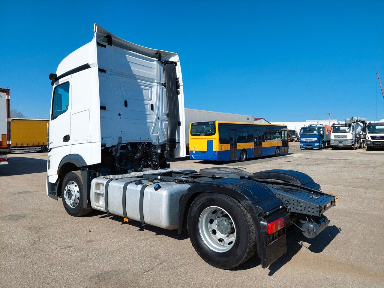 Mercedes-Benz Actros 5 1845 LS BigSpace 4x2 - Trattore stradale: foto 3 Mercedes-Benz Actros 5 1845 LS BigSpace 4x2 - Trattore stradale: foto 3