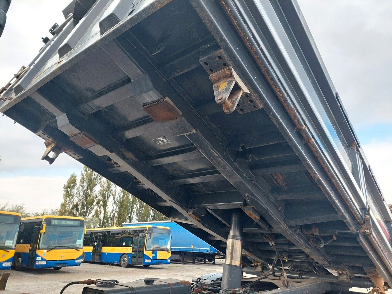 Volvo FMX 460 Meiller Bordmatik 6x4 - Autocarro ribaltabile: foto 5 Volvo FMX 460 Meiller Bordmatik 6x4 - Autocarro ribaltabile: foto 5
