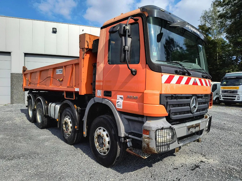 Mercedes-Benz Actros 3236 8X4 - 2 SIDE TIPPER/BI-BENNE - Autocarro ribaltabile: foto 3 Mercedes-Benz Actros 3236 8X4 - 2 SIDE TIPPER/BI-BENNE - Autocarro ribaltabile: foto 3