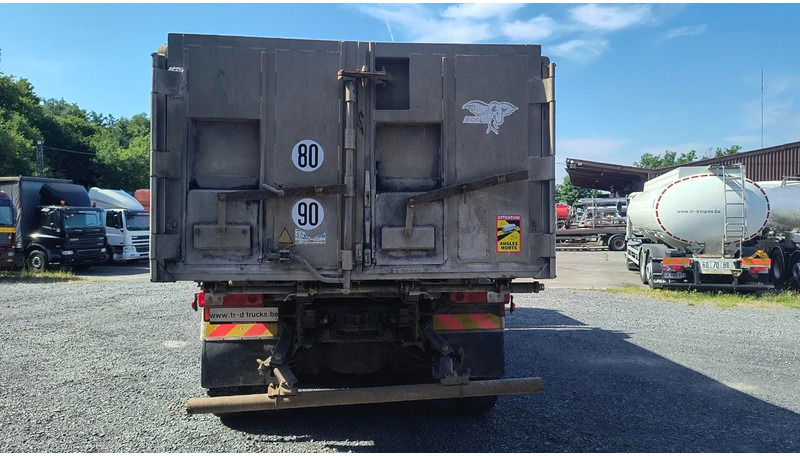 Renault Kerax 380 DXI- EURO 5 - TIPPER- BIG AXLES - Autocarro ribaltabile: foto 5 Renault Kerax 380 DXI- EURO 5 - TIPPER- BIG AXLES - Autocarro ribaltabile: foto 5