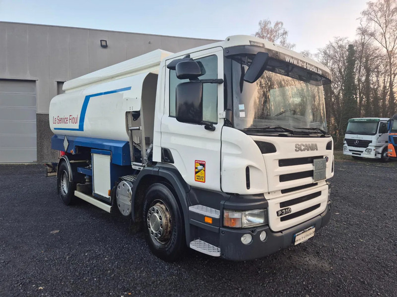 Scania P310 13500L CARBURANT / FUEL - 4 COMP - Camion cisterna: foto 3 Scania P310 13500L CARBURANT / FUEL - 4 COMP - Camion cisterna: foto 3