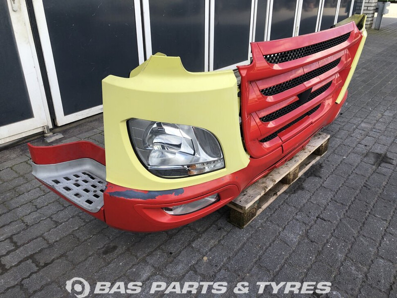 DAF CF Euro 6 Bumper DAF 1837644 - Paraurto per Camion: foto 3 DAF CF Euro 6 Bumper DAF 1837644 - Paraurto per Camion: foto 3