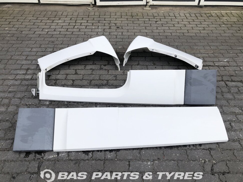DAF XF106 - Aero kit/ Spoiler per Camion: foto 1 DAF XF106 - Aero kit/ Spoiler per Camion: foto 1