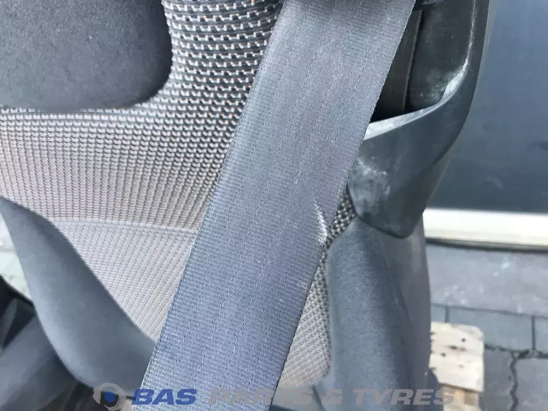 DAF XF106 Stoelen set DAF 1844320 - Sedile per Camion: foto 5 DAF XF106 Stoelen set DAF 1844320 - Sedile per Camion: foto 5