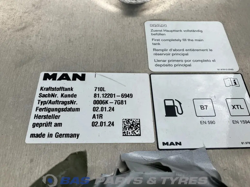 MAN Brandstoftank MAN 710 Liter 81122016766 - Serbatoio carburante per Camion: foto 5 MAN Brandstoftank MAN 710 Liter 81122016766 - Serbatoio carburante per Camion: foto 5