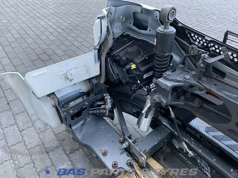 Mercedes-Benz Actros MP4 Bumper Mercedes A 960 310 23 22 - Paraurto per Camion: foto 4 Mercedes-Benz Actros MP4 Bumper Mercedes A 960 310 23 22 - Paraurto per Camion: foto 4