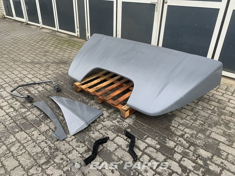 Mercedes-Benz Actros MP4 Spoilerset Mercedes ClassicSpace L-cab L2H1 A 960 790 13 44 - Aero kit/ Spoiler per Camion: foto 2 Mercedes-Benz Actros MP4 Spoilerset Mercedes ClassicSpace L-cab L2H1 A 960 790 13 44 - Aero kit/ Spoiler per Camion: foto 2