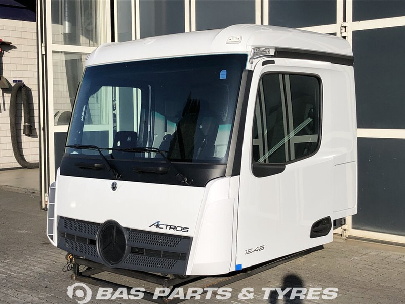 Mercedes-Benz Actros MP5 - Cabina e interni per Camion: foto 1 Mercedes-Benz Actros MP5 - Cabina e interni per Camion: foto 1