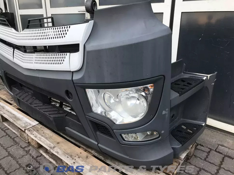 Mercedes-Benz Antos MP4 Bumper Mercedes A 960 310 23 22 - Paraurto per Camion: foto 2 Mercedes-Benz Antos MP4 Bumper Mercedes A 960 310 23 22 - Paraurto per Camion: foto 2