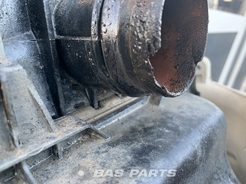 Mercedes-Benz Antos MP4 - Radiatore per Camion: foto 3 Mercedes-Benz Antos MP4 - Radiatore per Camion: foto 3