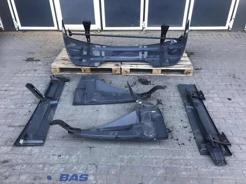 Mercedes-Benz Antos MP4 Spoilerset Mercedes ClassicSpace M-cab L1EH1 A 960 790 27 44 - Aero kit/ Spoiler per Camion: foto 4 Mercedes-Benz Antos MP4 Spoilerset Mercedes ClassicSpace M-cab L1EH1 A 960 790 27 44 - Aero kit/ Spoiler per Camion: foto 4