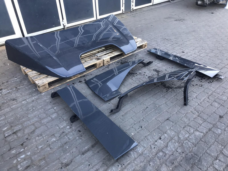 Mercedes-Benz Antos MP4 Spoilerset Mercedes ClassicSpace M-cab L1EH1 A 960 790 27 44 - Aero kit/ Spoiler per Camion: foto 3 Mercedes-Benz Antos MP4 Spoilerset Mercedes ClassicSpace M-cab L1EH1 A 960 790 27 44 - Aero kit/ Spoiler per Camion: foto 3