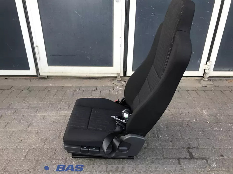 Mercedes-Benz Atego MP4 - Sedile per Camion: foto 2 Mercedes-Benz Atego MP4 - Sedile per Camion: foto 2