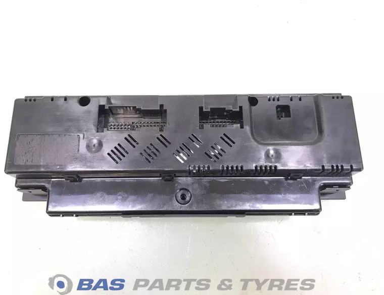 Mercedes-Benz Bedieningsunit verwarming Mercedes A 961 446 14 28 - Cruscotto per Camion: foto 2 Mercedes-Benz Bedieningsunit verwarming Mercedes A 961 446 14 28 - Cruscotto per Camion: foto 2