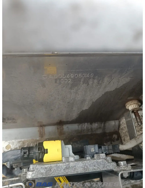 Mercedes-Benz  - Marmitta per Camion: foto 5 Mercedes-Benz  - Marmitta per Camion: foto 5