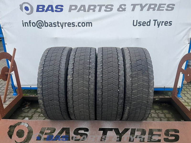Michelin Michelin 315/70R22.5 X MULTI D 154/150 M+S 3PMSF gebruikte set - Pneumatico per Camion: foto 1 Michelin Michelin 315/70R22.5 X MULTI D 154/150 M+S 3PMSF gebruikte set - Pneumatico per Camion: foto 1