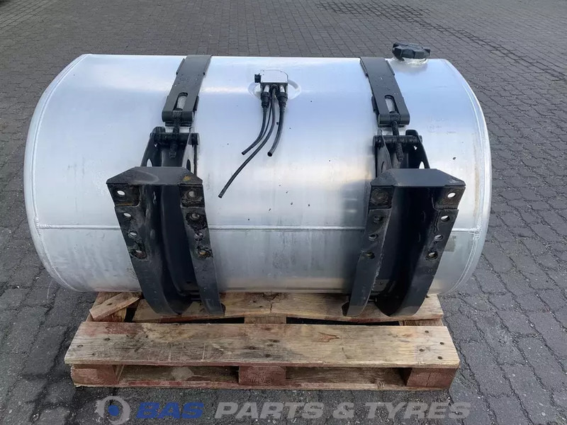 Renault Brandstoftank Renault 490 Liter G0000182 - Serbatoio carburante per Camion: foto 3 Renault Brandstoftank Renault 490 Liter G0000182 - Serbatoio carburante per Camion: foto 3