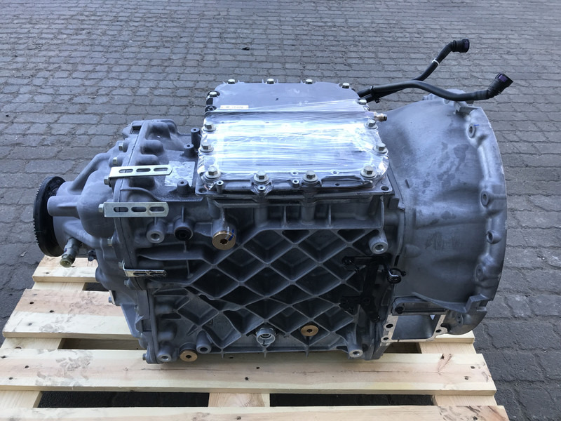 Renault T-Serie Evolution Renault AT2812G Optidrive Versnellingsbak 7420483506 - Cambio per Camion: foto 3 Renault T-Serie Evolution Renault AT2812G Optidrive Versnellingsbak 7420483506 - Cambio per Camion: foto 3