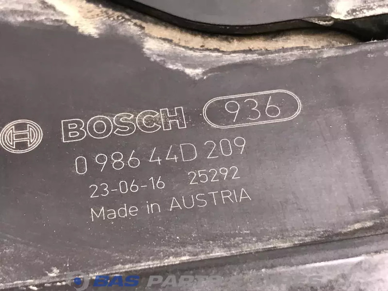 DAF AdBlue pomp DAF 1819797 - Ricambi per Camion: foto 5 DAF AdBlue pomp DAF 1819797 - Ricambi per Camion: foto 5