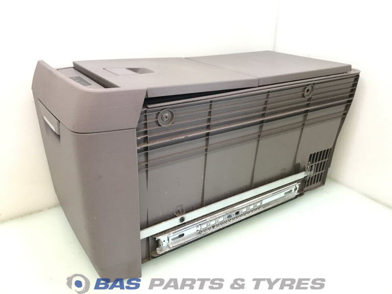 Scania S-Serie NextGen Koelkast Scania 40 Liter 2706575 - Ricambi per Camion: foto 2 Scania S-Serie NextGen Koelkast Scania 40 Liter 2706575 - Ricambi per Camion: foto 2