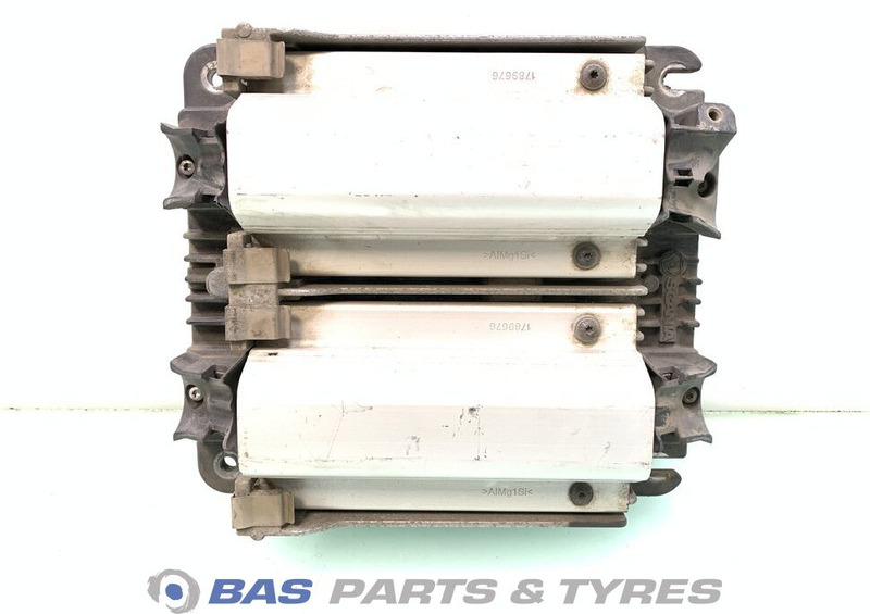 Scania - ECU per Camion: foto 1 Scania - ECU per Camion: foto 1