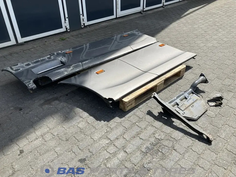 Scania S-Serie NextGen Sideskirt Set Scania 2623617 - Carrozzeria ed esterni per Camion: foto 3 Scania S-Serie NextGen Sideskirt Set Scania 2623617 - Carrozzeria ed esterni per Camion: foto 3