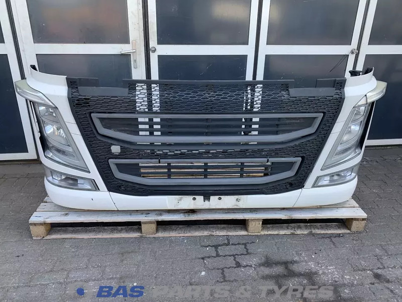 Volvo FH4 Bumper Volvo 78670305 - Paraurto per Camion: foto 1 Volvo FH4 Bumper Volvo 78670305 - Paraurto per Camion: foto 1