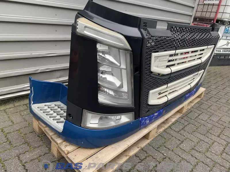 Volvo FH4 Bumper Volvo 82137660 - Paraurto per Camion: foto 3 Volvo FH4 Bumper Volvo 82137660 - Paraurto per Camion: foto 3