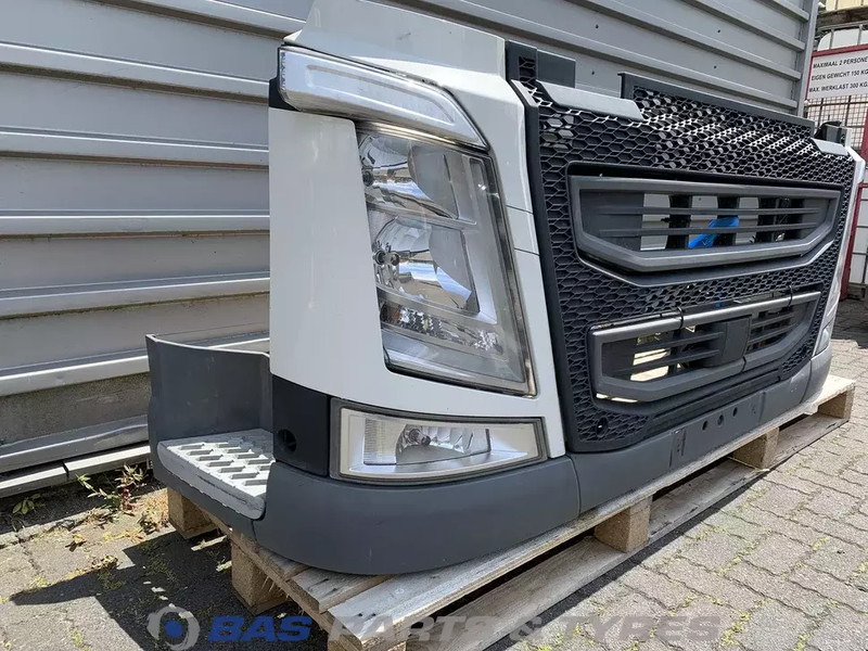 Volvo FH4 - Paraurto per Camion: foto 3 Volvo FH4 - Paraurto per Camion: foto 3