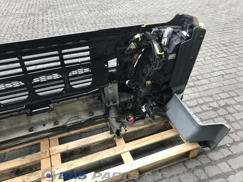Volvo FM4 Bumper Volvo 21963534 - Paraurto per Camion: foto 5 Volvo FM4 Bumper Volvo 21963534 - Paraurto per Camion: foto 5