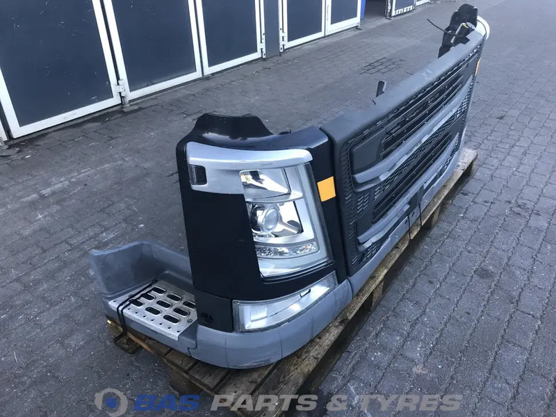 Volvo FM4 Bumper Volvo 84086799 - Paraurto per Camion: foto 3 Volvo FM4 Bumper Volvo 84086799 - Paraurto per Camion: foto 3