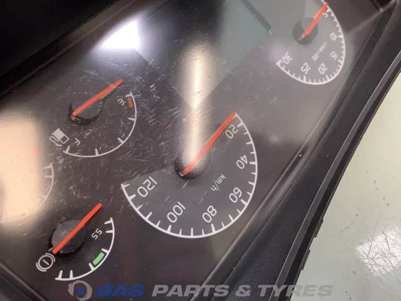 Volvo Instrumentenpaneel Volvo 3198591 - Cruscotto per Camion: foto 4 Volvo Instrumentenpaneel Volvo 3198591 - Cruscotto per Camion: foto 4