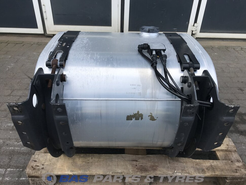 Volvo - Serbatoio carburante per Camion: foto 3 Volvo - Serbatoio carburante per Camion: foto 3