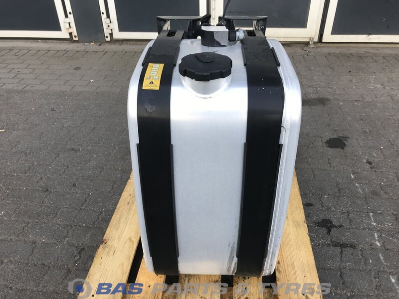 Volvo - Serbatoio carburante per Camion: foto 1 Volvo - Serbatoio carburante per Camion: foto 1