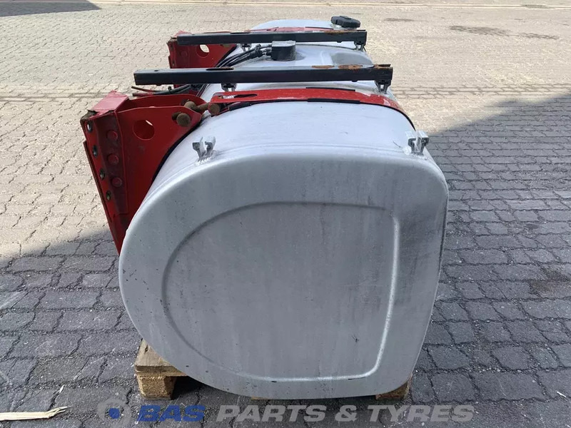 Volvo - Serbatoio carburante per Camion: foto 3 Volvo - Serbatoio carburante per Camion: foto 3