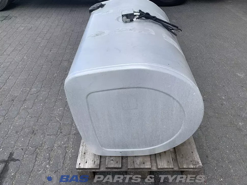 Volvo - Serbatoio carburante per Camion: foto 2 Volvo - Serbatoio carburante per Camion: foto 2