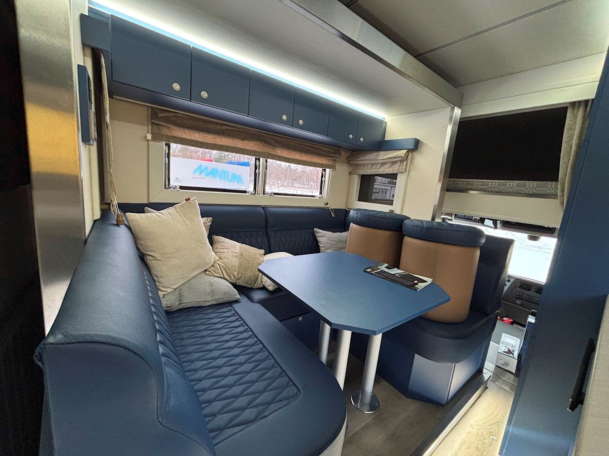 Van trasporto cavalli DAF Lehel horsebox 210 LF: foto 11