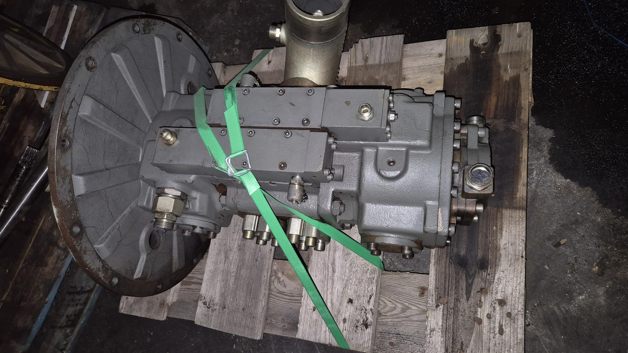 BOMBA LPVD075. LIEBHERR A904 - Pompa idraulica per Macchina da cantiere: foto 2 BOMBA LPVD075. LIEBHERR A904 - Pompa idraulica per Macchina da cantiere: foto 2