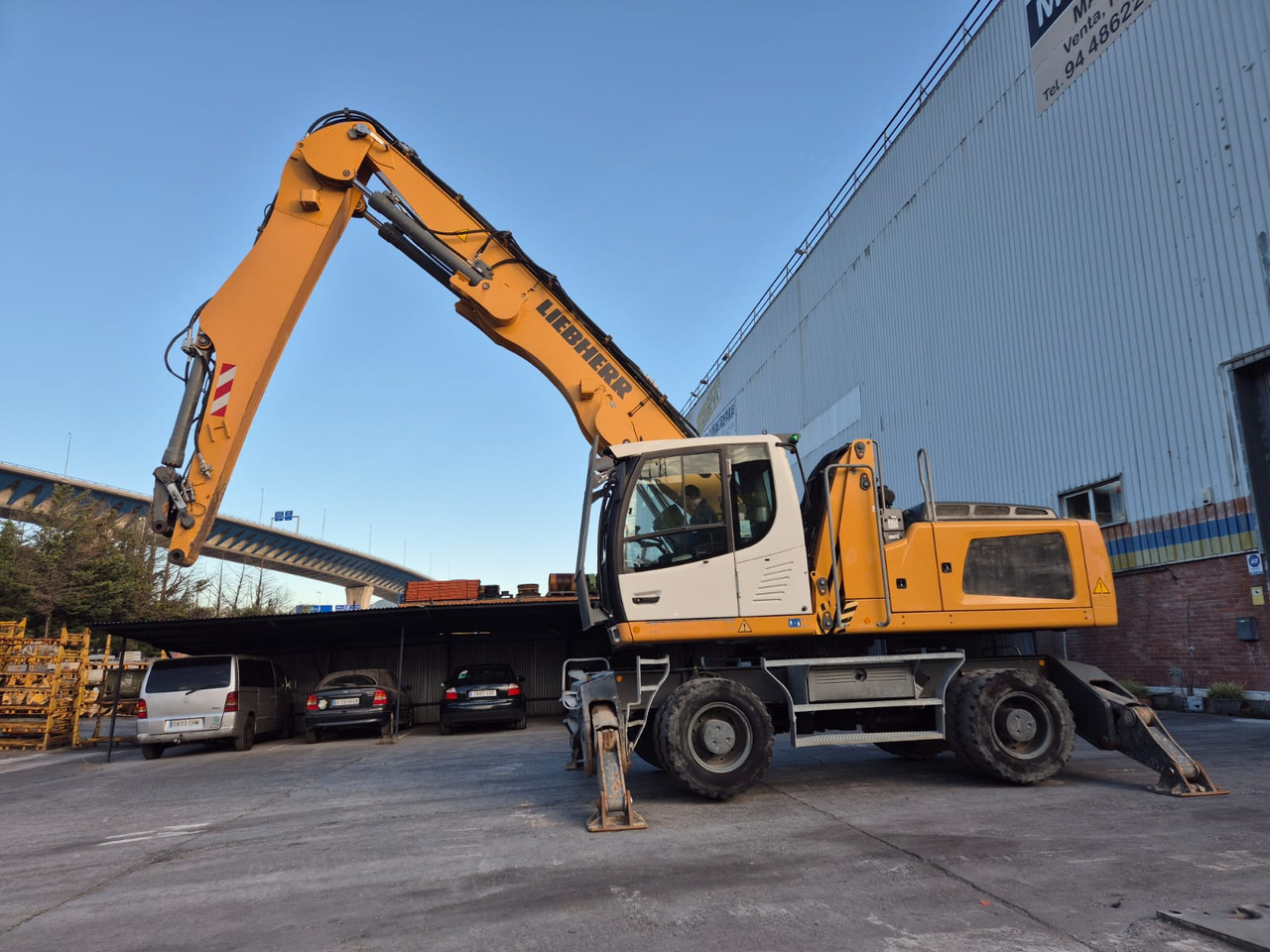 LIEBHERR LH30M - Escavatore per movimentazione: foto 5 LIEBHERR LH30M - Escavatore per movimentazione: foto 5