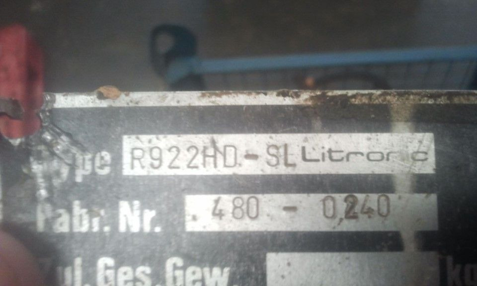 LIEBHERR R922LI S/N: 480-0240 - Escavatore cingolato: foto 4 LIEBHERR R922LI S/N: 480-0240 - Escavatore cingolato: foto 4