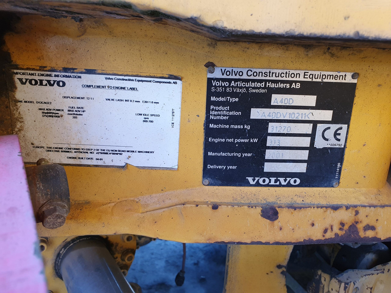 VOLVO A40D S/N: 10211 (2001) - Dumper articolato: foto 4 VOLVO A40D S/N: 10211 (2001) - Dumper articolato: foto 4