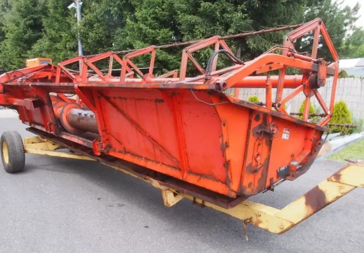 Heder do kombajnu Deutz-Fahr 1600,1610,1620,1630, 2680,2780, 2385,2685,2780, - Barra di taglio per grano: foto 4 Heder do kombajnu Deutz-Fahr 1600,1610,1620,1630, 2680,2780, 2385,2685,2780, - Barra di taglio per grano: foto 4