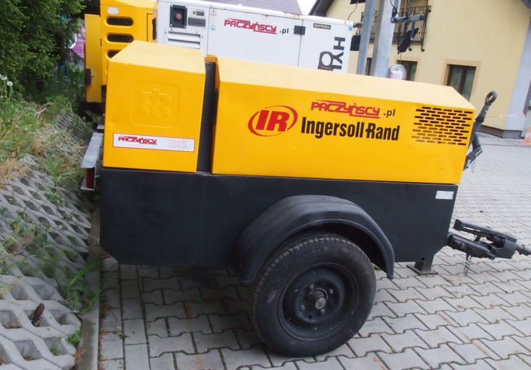 Kompresor Ingersoll Rand IR P130WD 2000 Kompresor Ingersoll Rand P130WD 30 kW - Compressore d'aria: foto 2 Kompresor Ingersoll Rand IR P130WD 2000 Kompresor Ingersoll Rand P130WD 30 kW - Compressore d'aria: foto 2