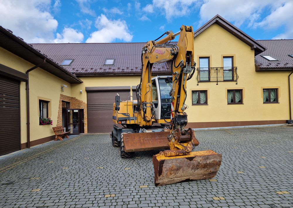 Koparka kołowa Liebherr A311 2008 Liebherr - Escavatore gommato: foto 3 Koparka kołowa Liebherr A311 2008 Liebherr - Escavatore gommato: foto 3