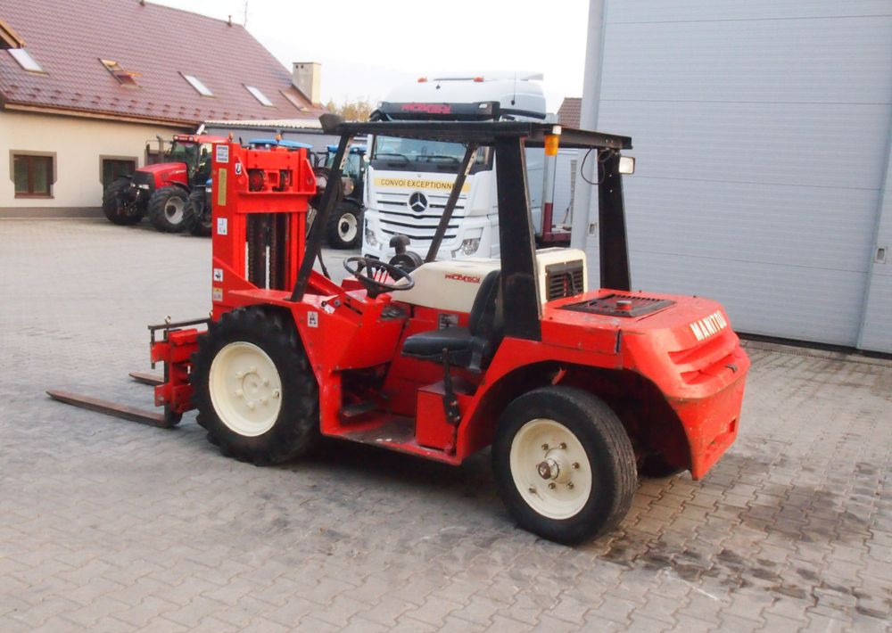 Wózek widłowy Manitou MC.20.HP 1992 - Carrello elevatore diesel: foto 4 Wózek widłowy Manitou MC.20.HP 1992 - Carrello elevatore diesel: foto 4