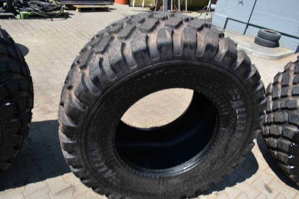 Alliance 600/55R26.5 / 882/ 165D /Steel Belted TL - Pneumatico per Macchina agricola: foto 3 Alliance 600/55R26.5 / 882/ 165D /Steel Belted TL - Pneumatico per Macchina agricola: foto 3
