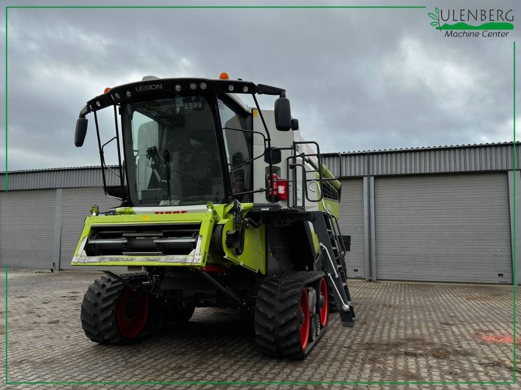 Claas Lexion 8700 TT/W OFERCIE 89000TT/8800TT/8700TT - Mietitrebbia: foto 1 Claas Lexion 8700 TT/W OFERCIE 89000TT/8800TT/8700TT - Mietitrebbia: foto 1