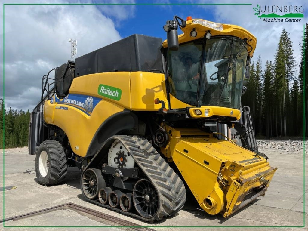 New Holland CR9090 - Mietitrebbia: foto 1 New Holland CR9090 - Mietitrebbia: foto 1