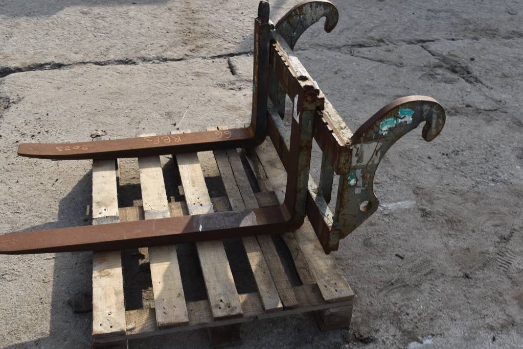 Widły Do Ładowarki Volvo ,cat, case, kramer  - Forche per Macchina da cantiere: foto 5 Widły Do Ładowarki Volvo ,cat, case, kramer  - Forche per Macchina da cantiere: foto 5