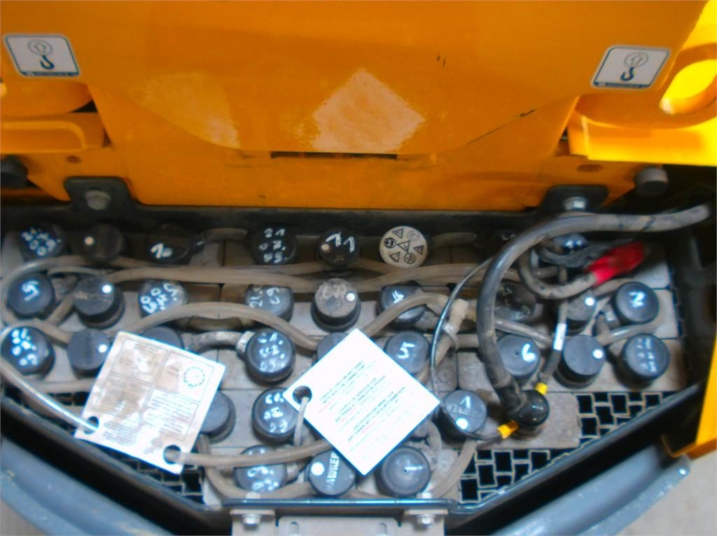 Haulotte STAR 10 - Elevatore verticale: foto 5 Haulotte STAR 10 - Elevatore verticale: foto 5